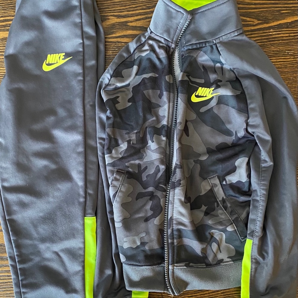 COPY - Boys Nike Jumpsuit ***see notes***